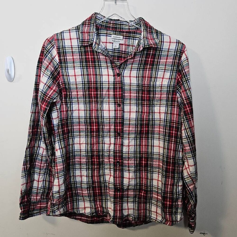 L.L. Bean Women's Scotch Plaid Flannel Shirt, Relaxed Small Red White Green